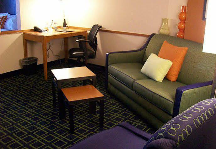 Fairfield Inn And Suites By Marriott Strasburg Shenandoah Valley Εξωτερικό φωτογραφία